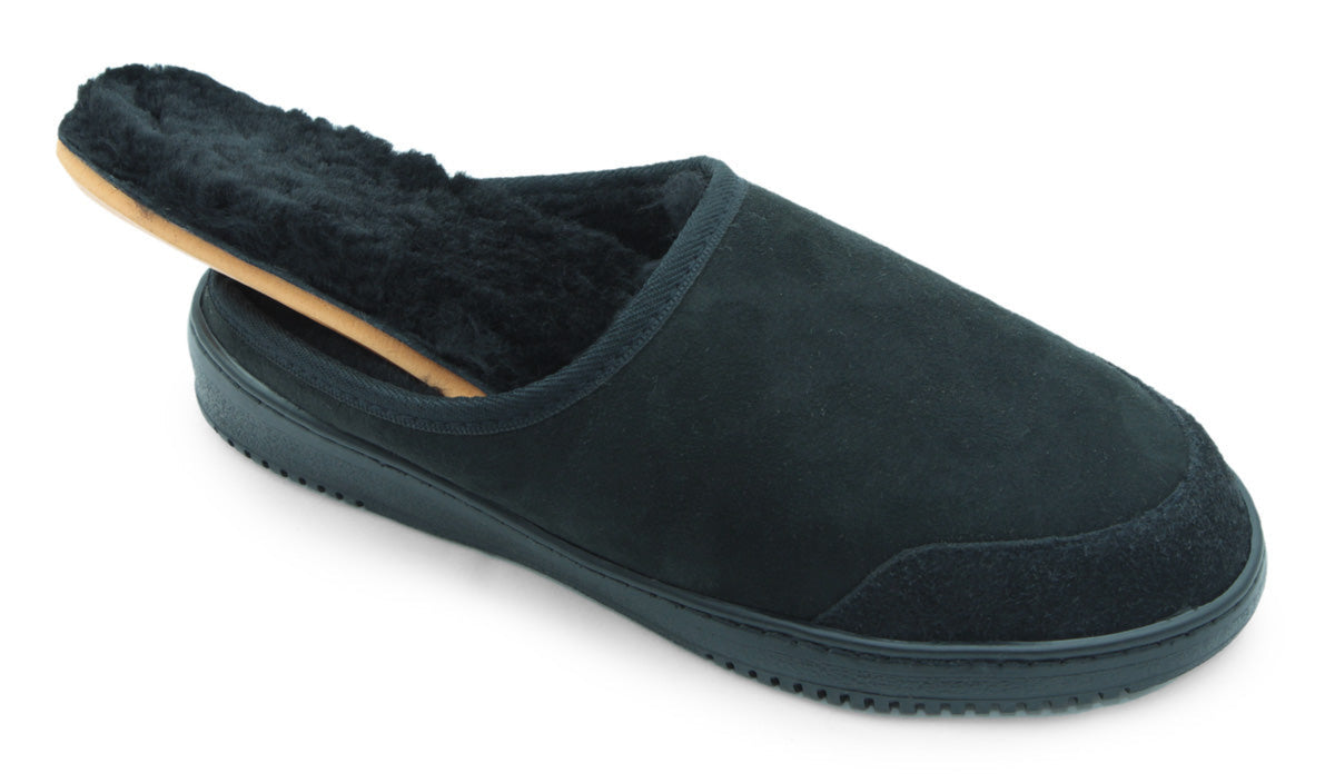Black slipper with fur lining on a white background innersole
