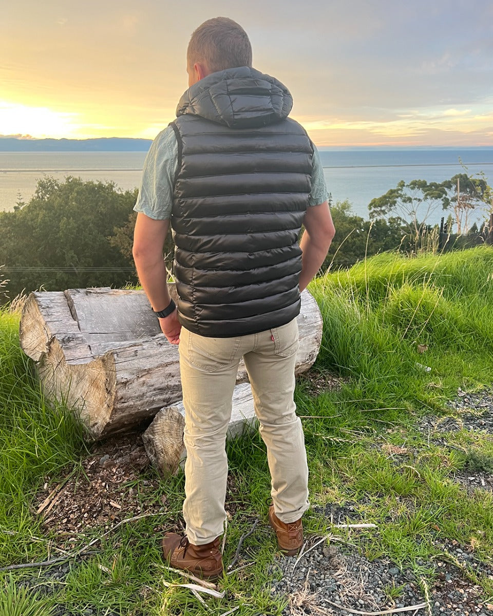 Moke Men's Down Sleeveless Jacket