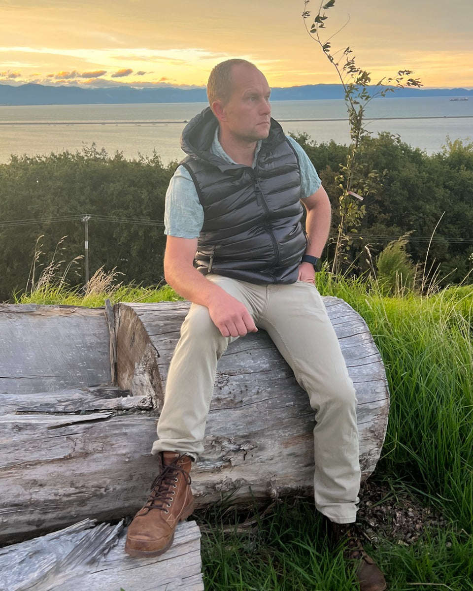 Moke Men's Down Sleeveless Jacket